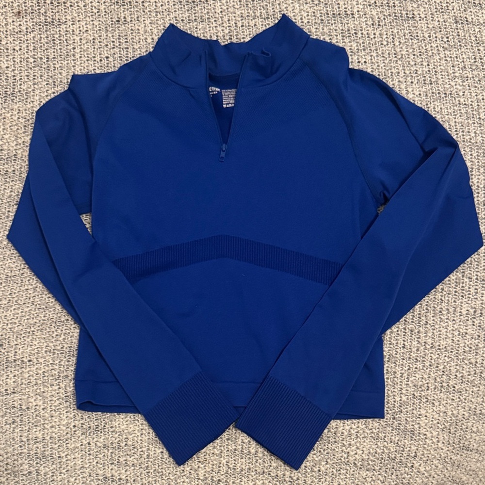 Pink Active Cropped 1/4 Zip Pullover Athletic Top Size Small Like New